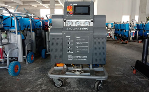 聚氨酯硬质仿木发泡机(图1) H5600-PLC聚氨酯硬质仿木发泡机 定时定量