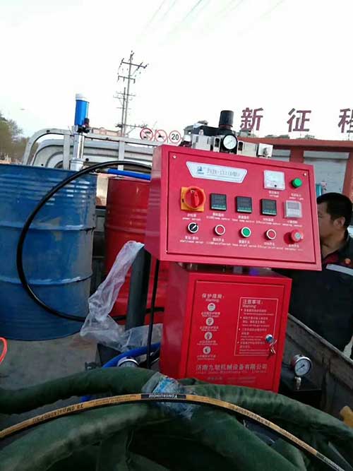 隔热喷涂机(图3) H型隔热喷涂机