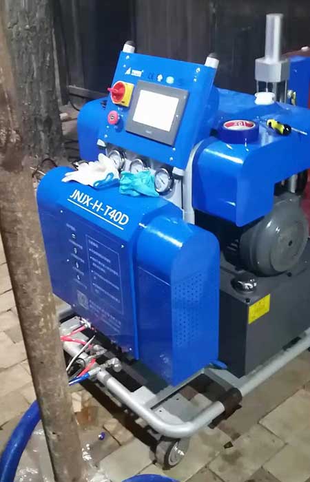 小型聚氨酯保温发泡机(图1) T40D小型聚氨酯保温发泡机
